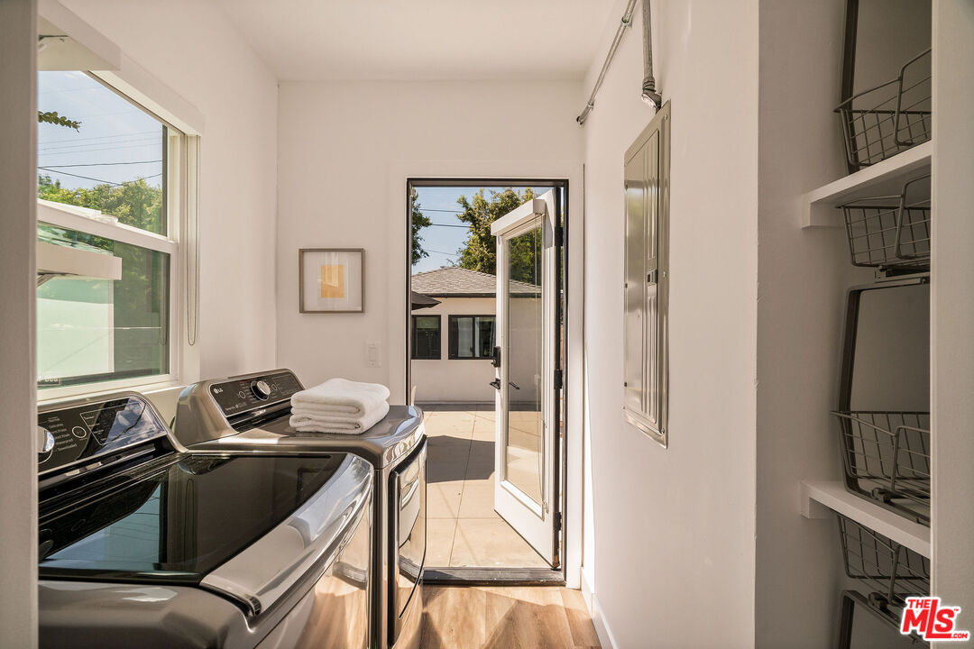 3775 Sutro Ave