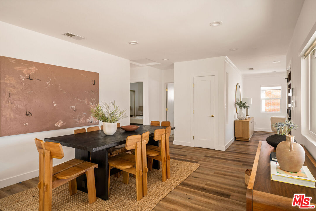 3775 Sutro Ave