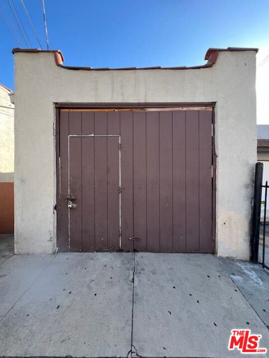 3528 Floral Dr