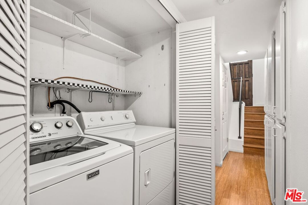 1742 Stoner Ave Unit: 2
