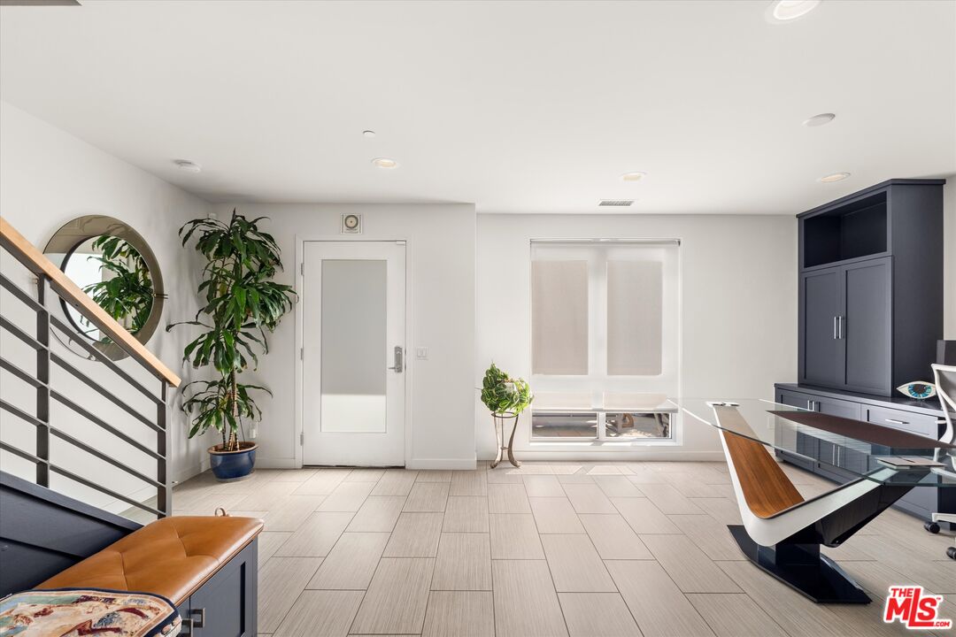 310 Washington Blvd Unit: 503