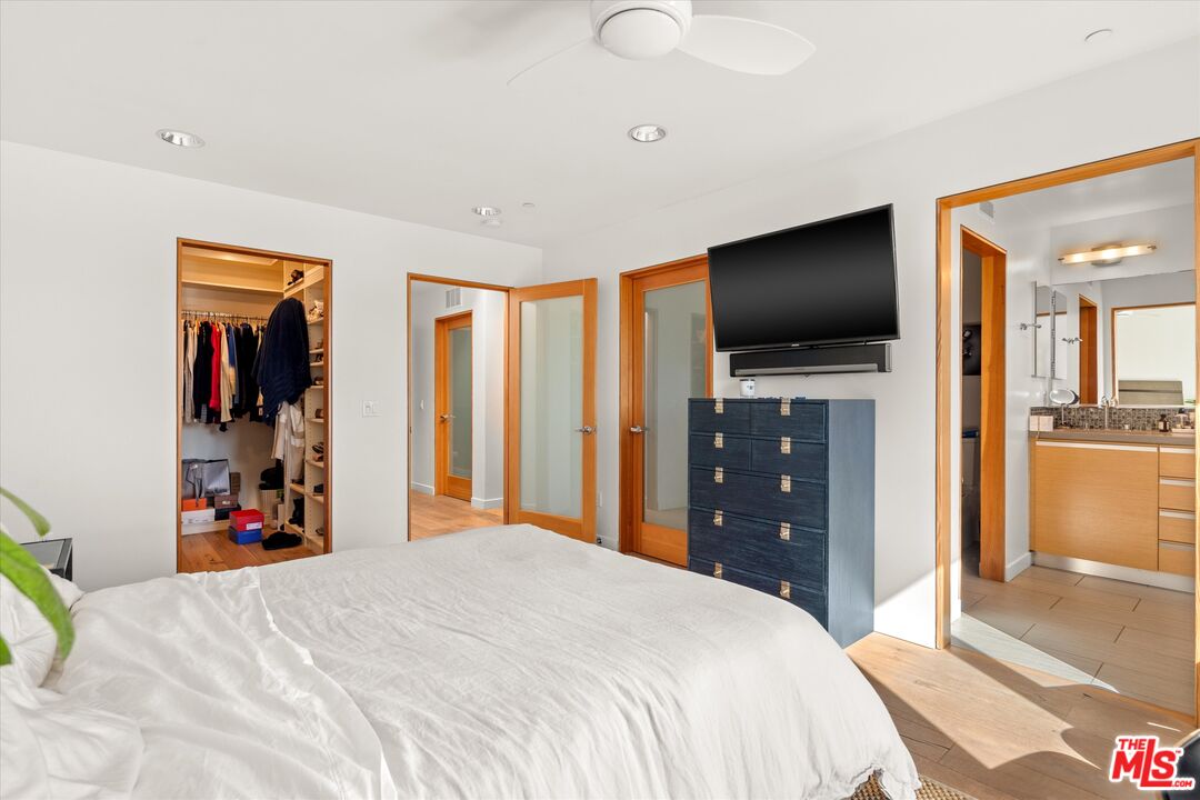 310 Washington Blvd Unit: 503