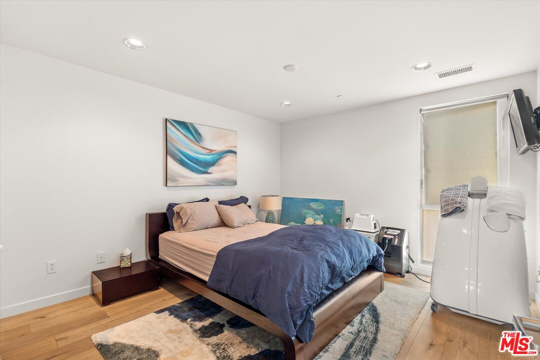 310 Washington Blvd Unit: 503