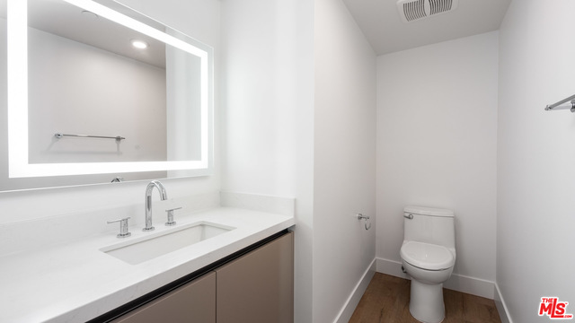 1070 S Holt AVE Unit: 102
