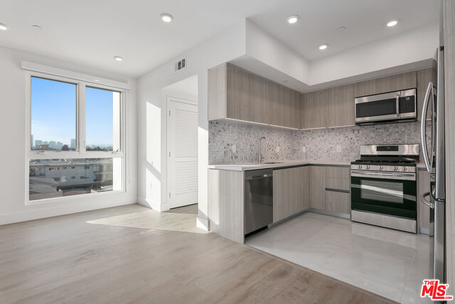 1070 S Holt AVE Unit: 102