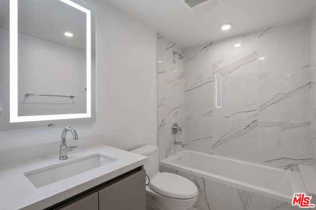 1070 S Holt AVE Unit: 102