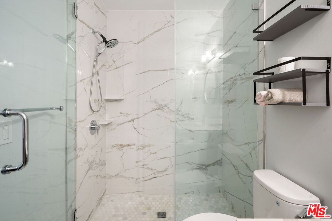 361 Myrtle Unit: 204