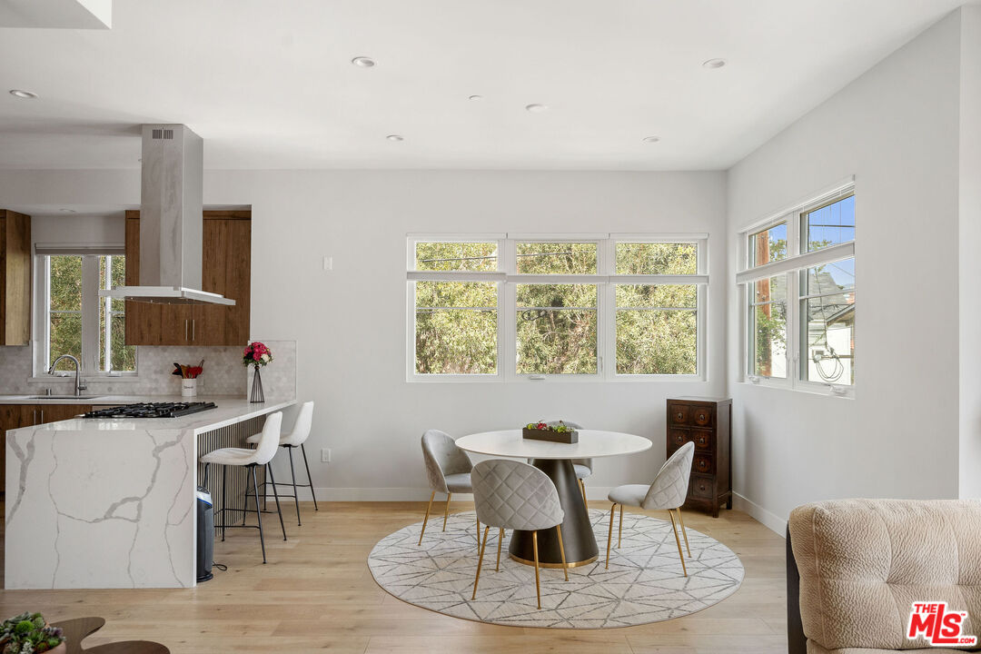 361 Myrtle Unit: 204