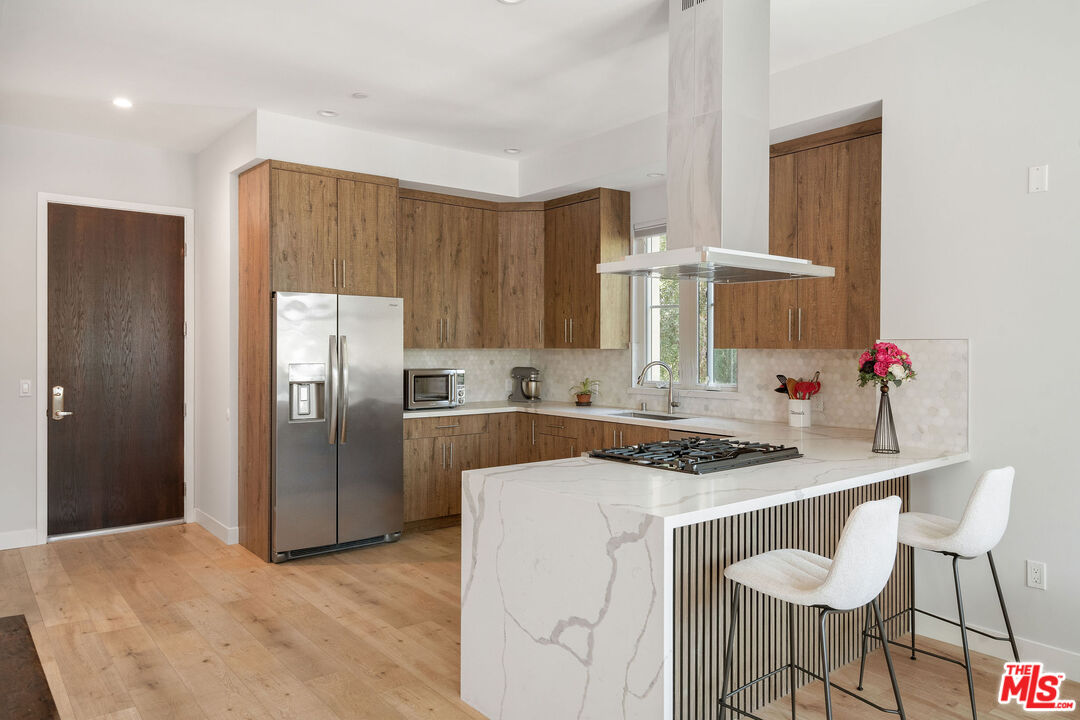 361 Myrtle Unit: 204