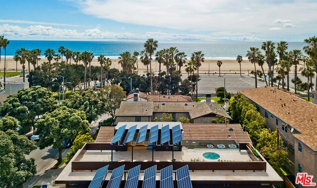 141 HOLLISTER AVE