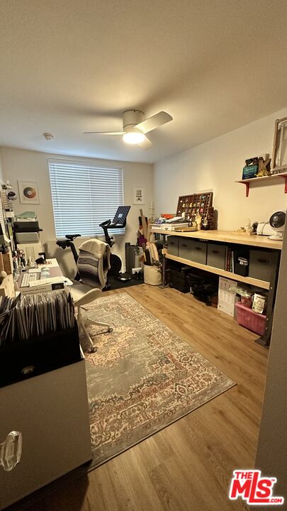 9707 Charnock Ave Unit: 201