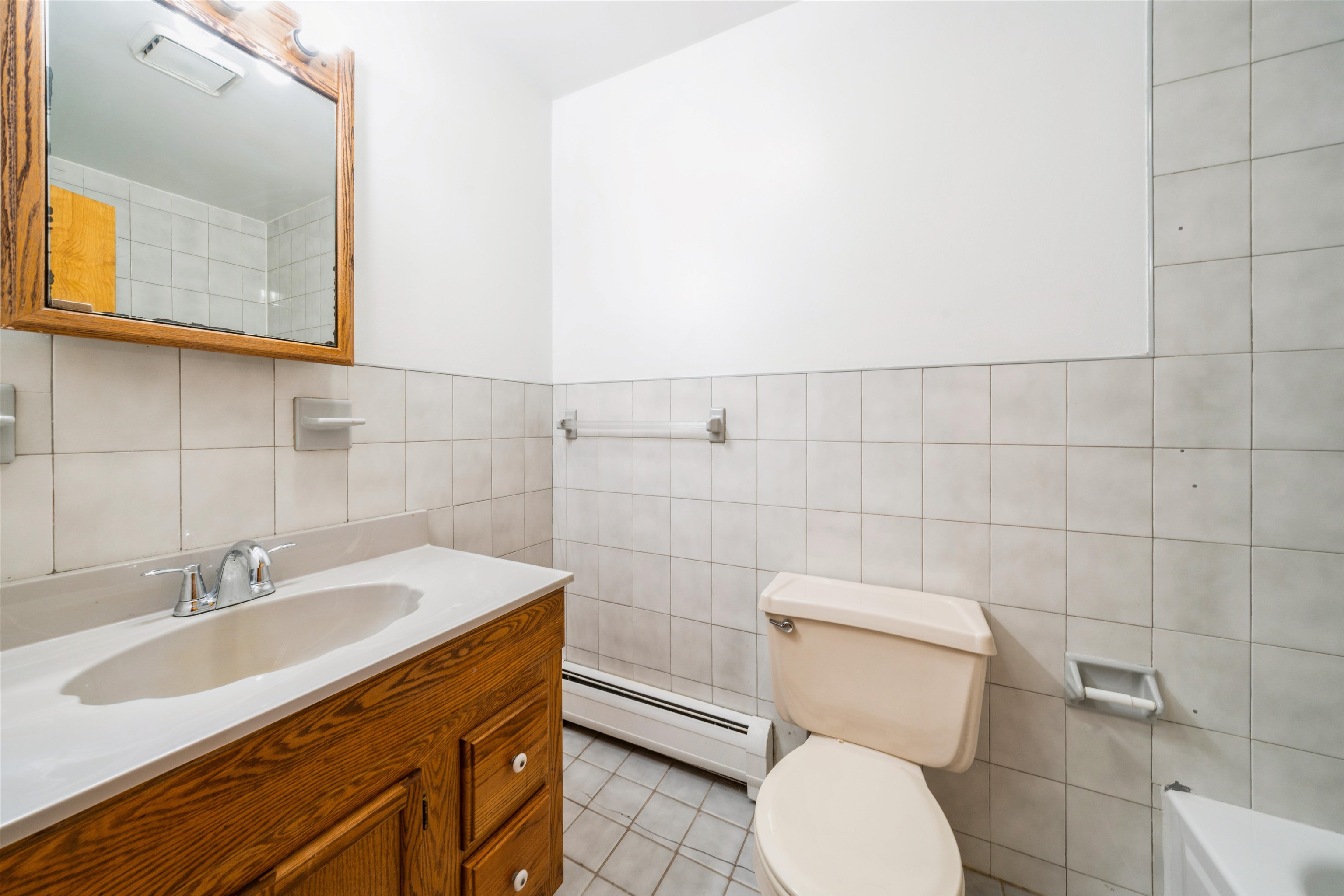 238 VAN NOSTRAND AVE