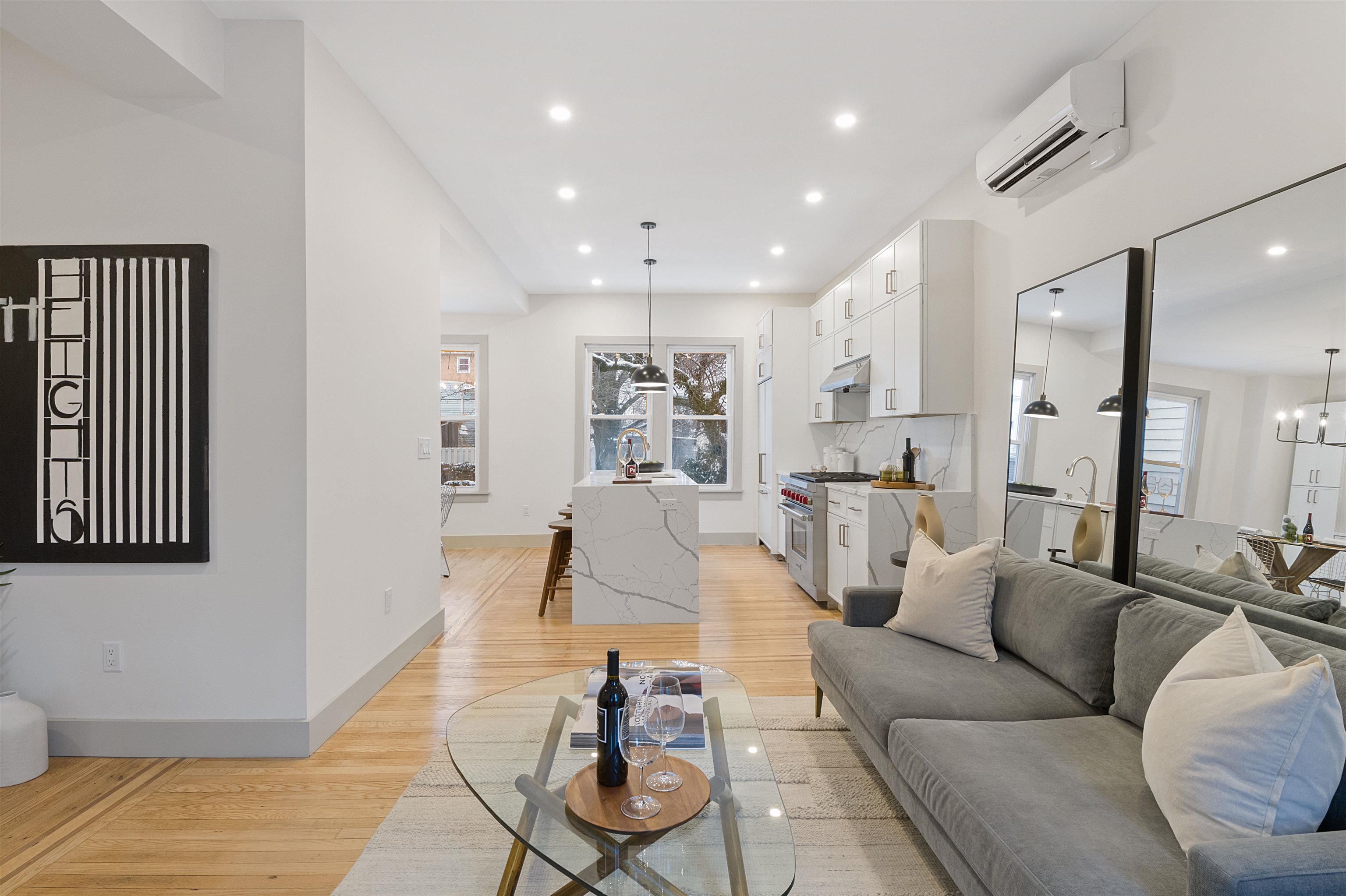 171 THORNE ST