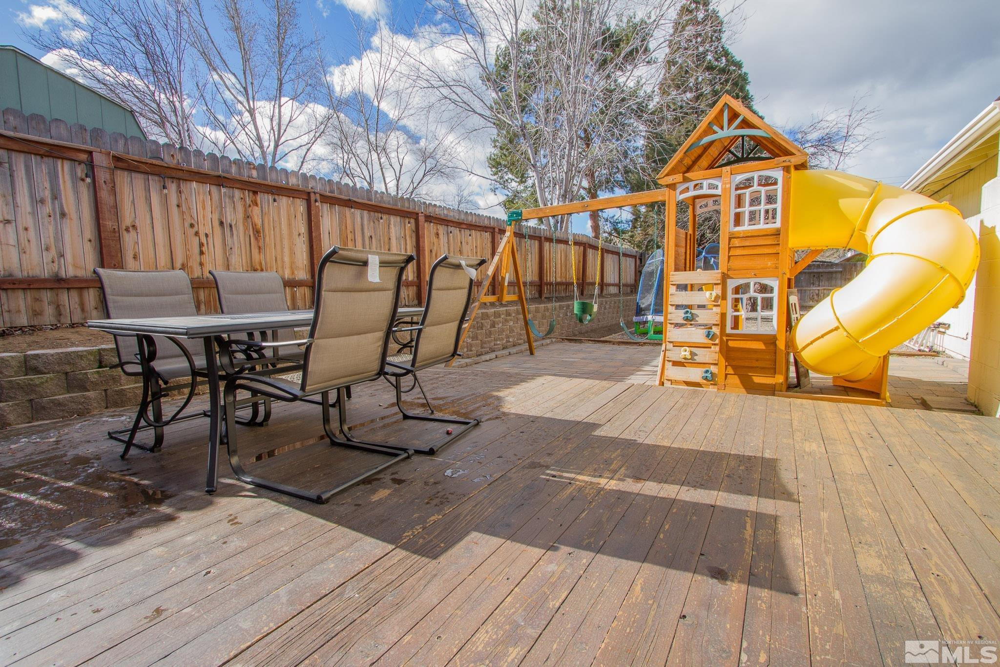 1123 Fremont Street