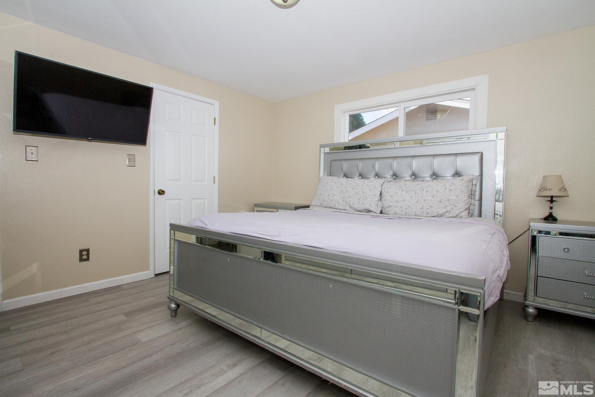 1123 Fremont Street