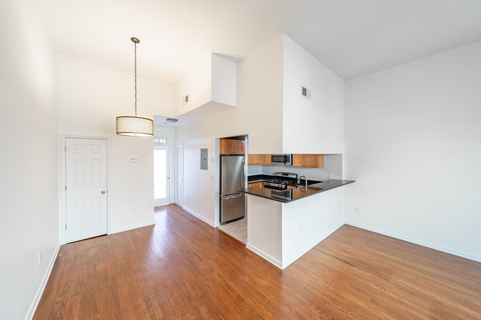 187 WAYNE ST Unit 402c