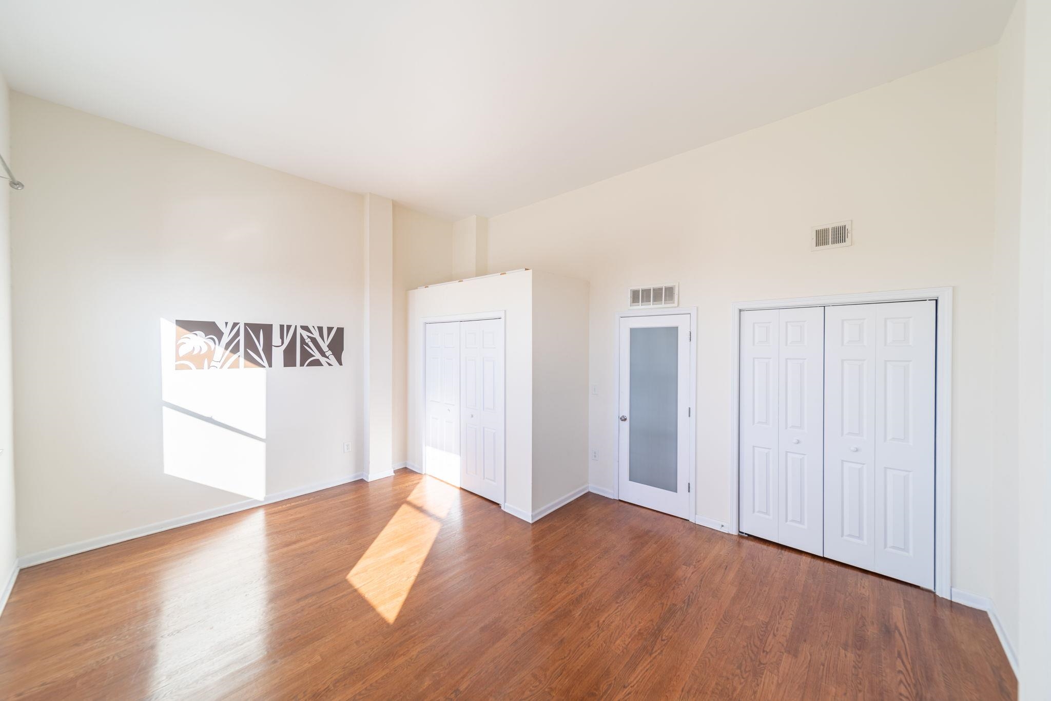 187 WAYNE ST Unit 402c