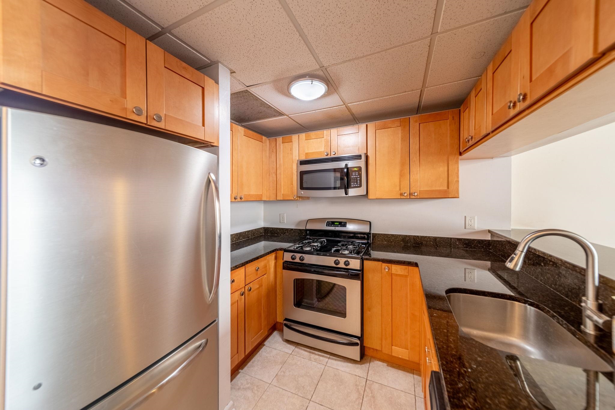 187 WAYNE ST Unit 402c