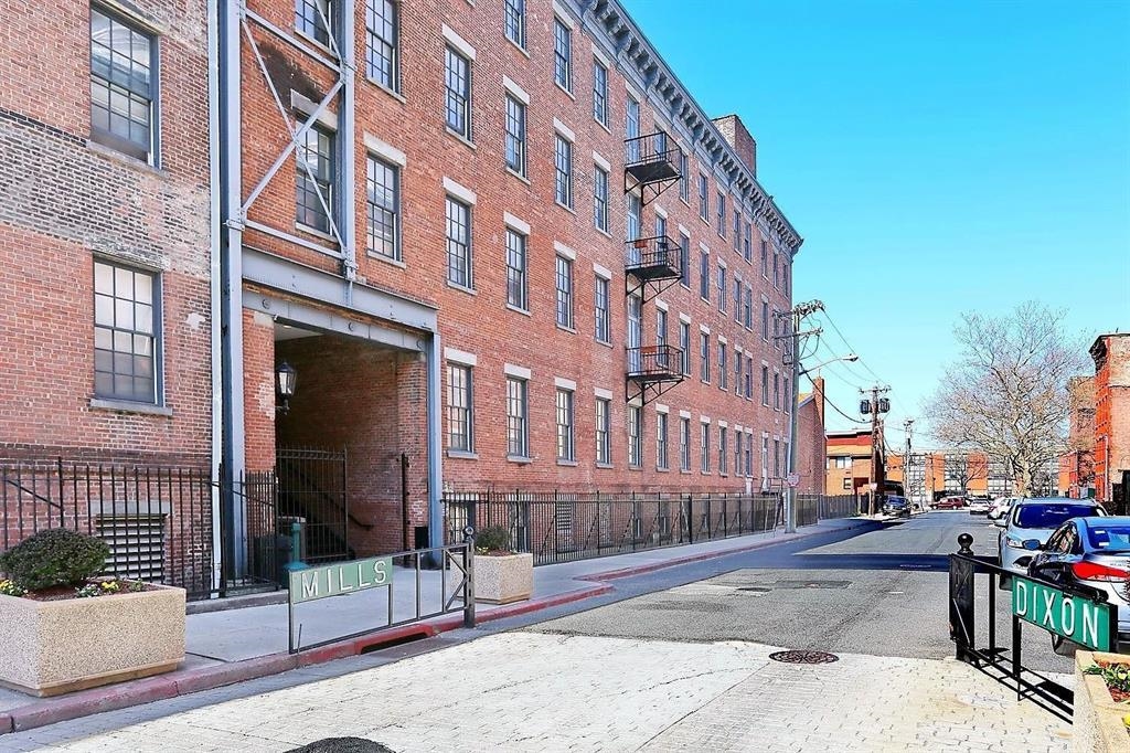 187 WAYNE ST Unit 402c