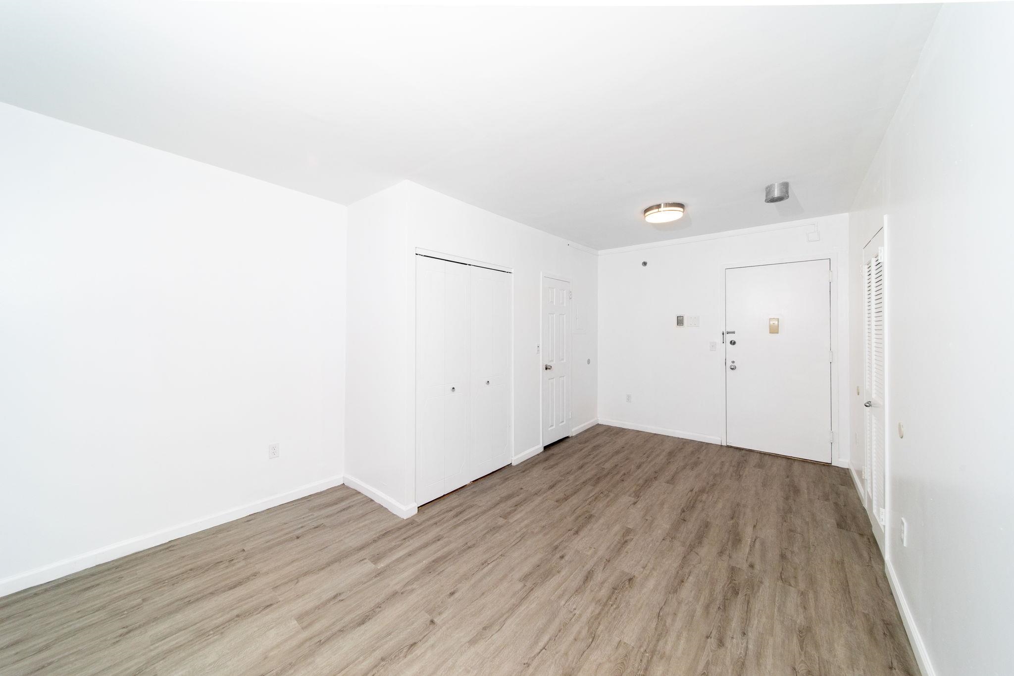 45 RIVER DR SOUTH Unit 1911