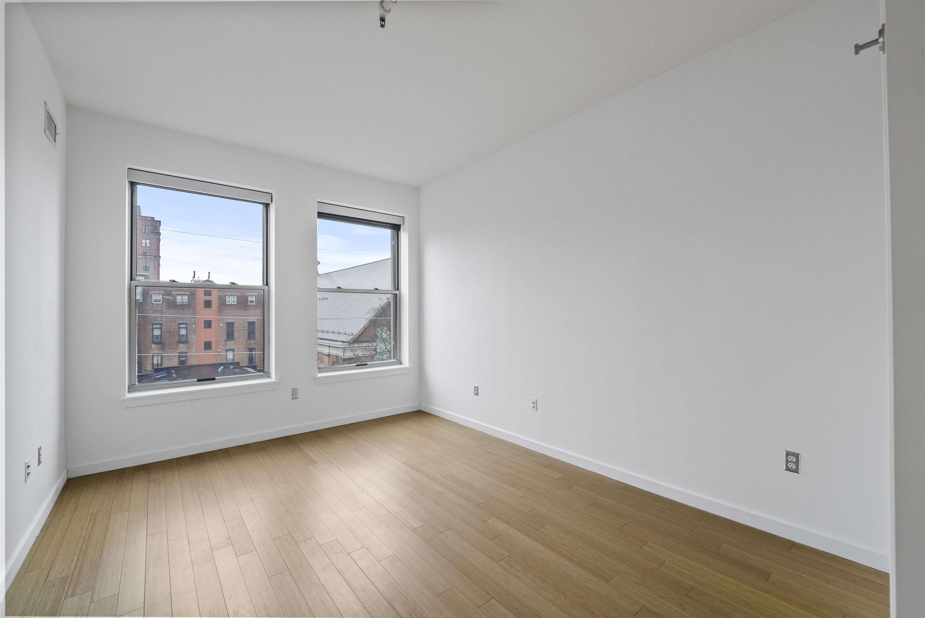 234 10TH ST Unit: 505