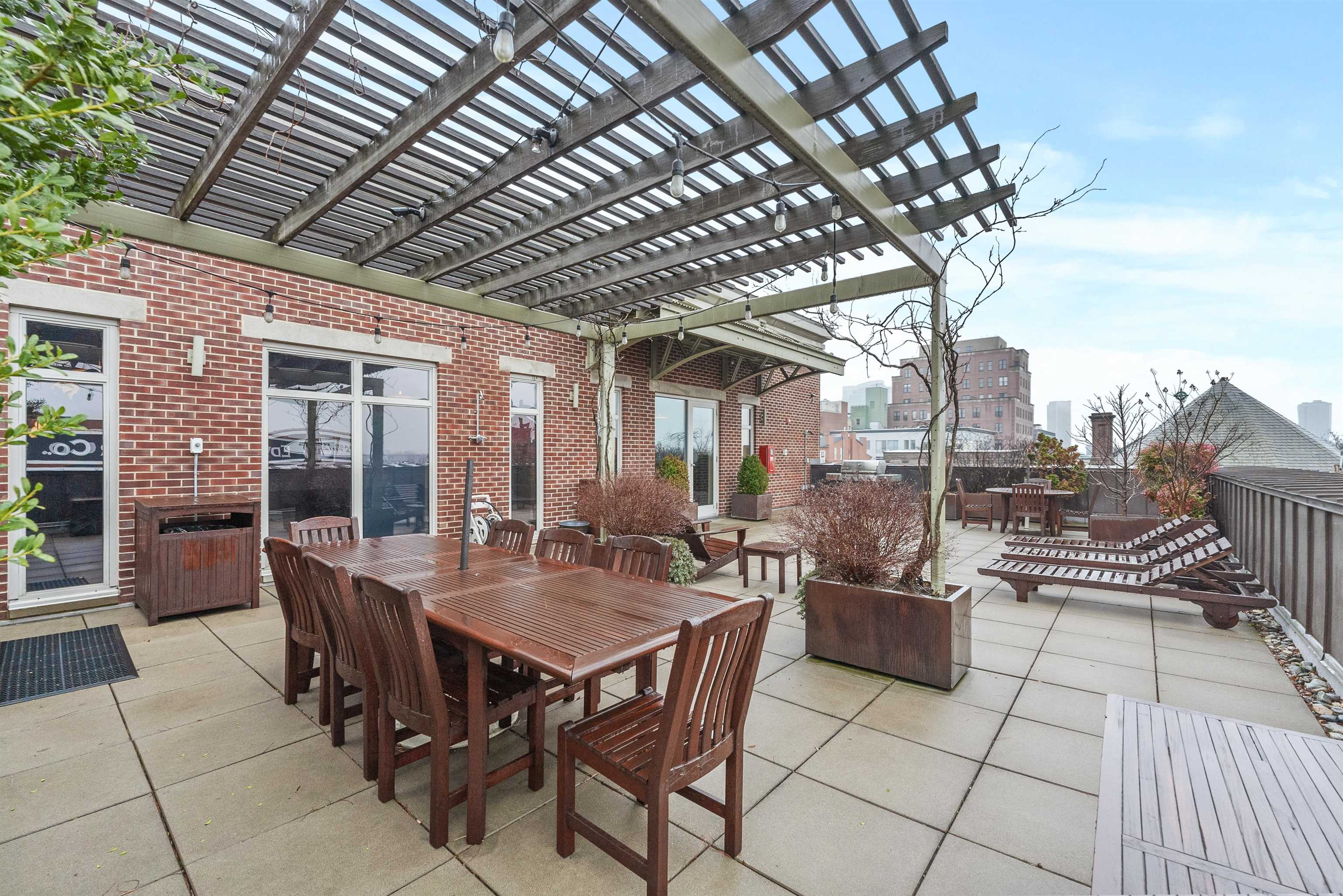 234 10TH ST Unit: 505