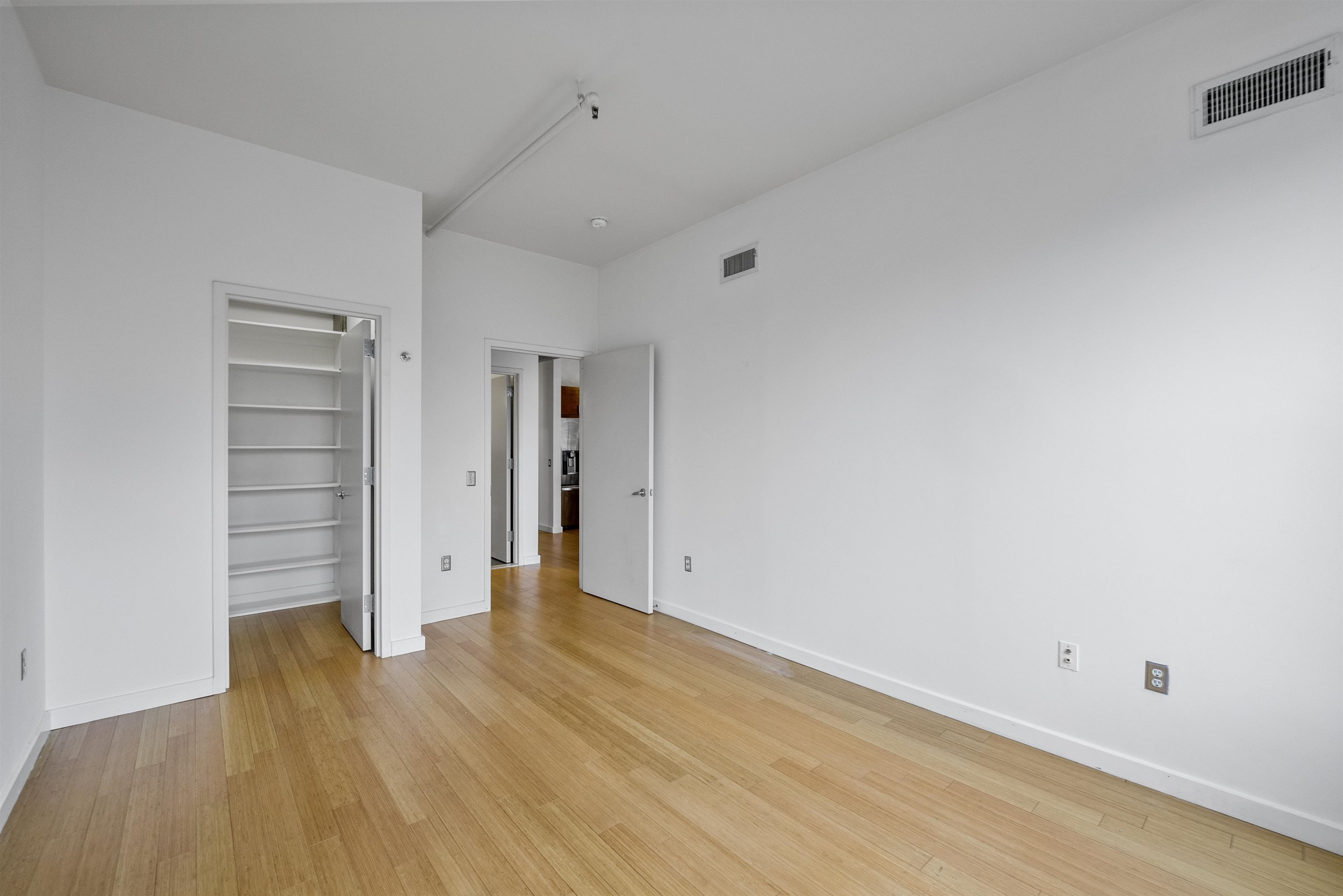 234 10TH ST Unit: 505