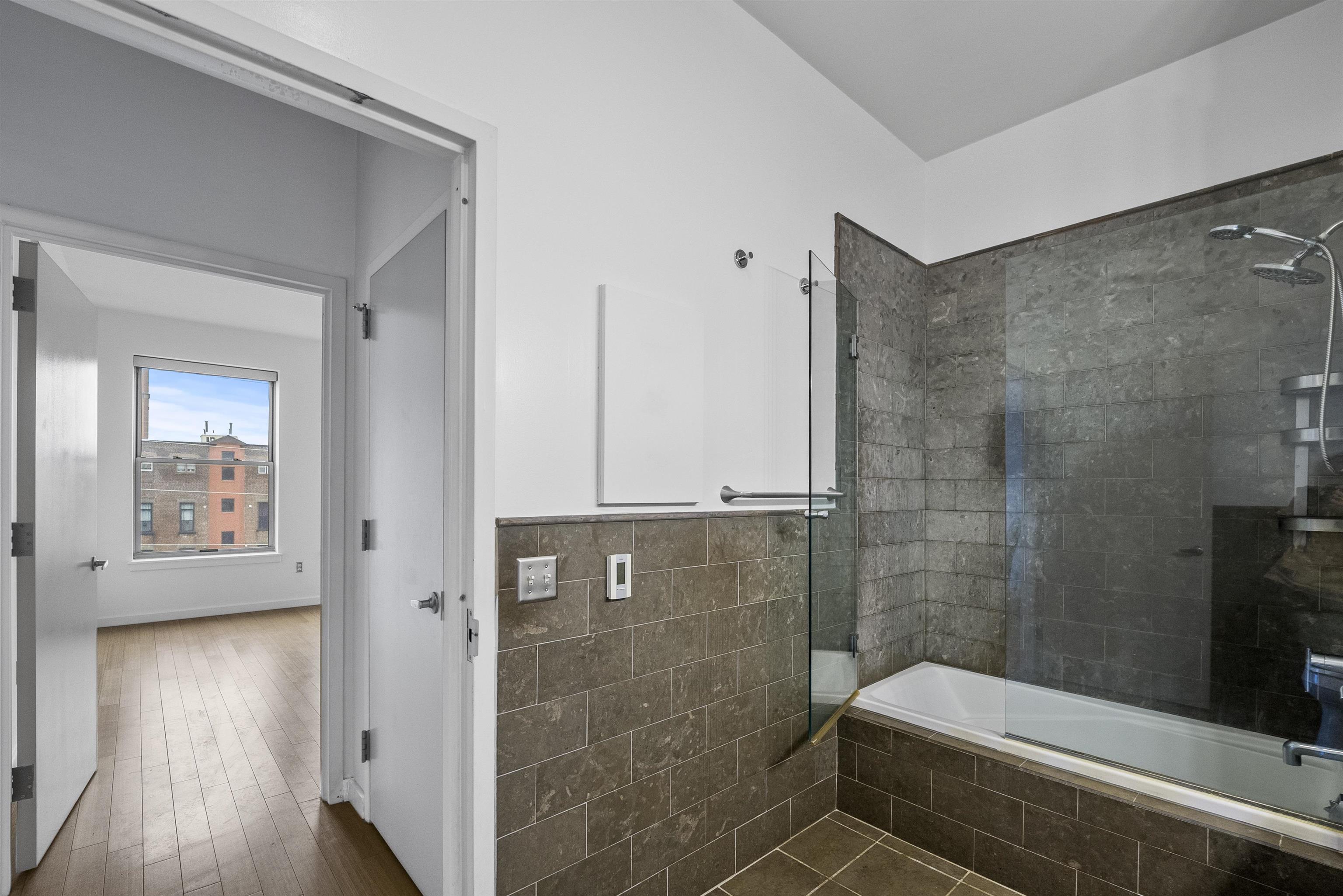 234 10TH ST Unit: 505