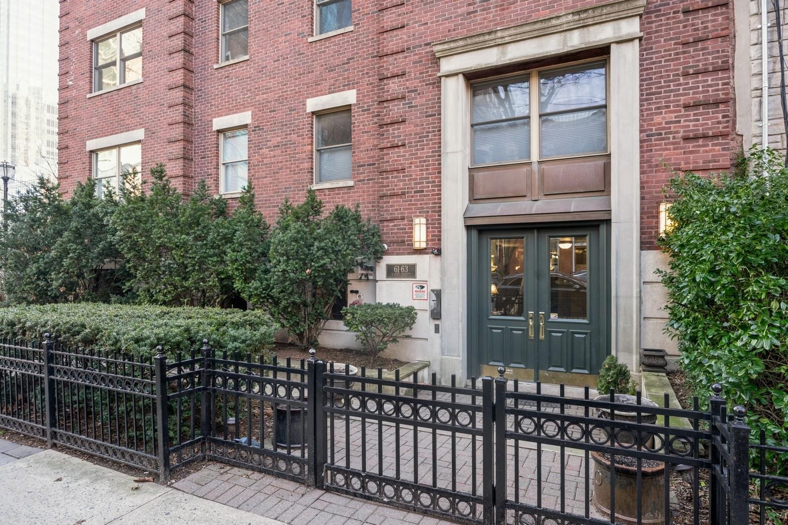 63 SUSSEX ST Unit: 8