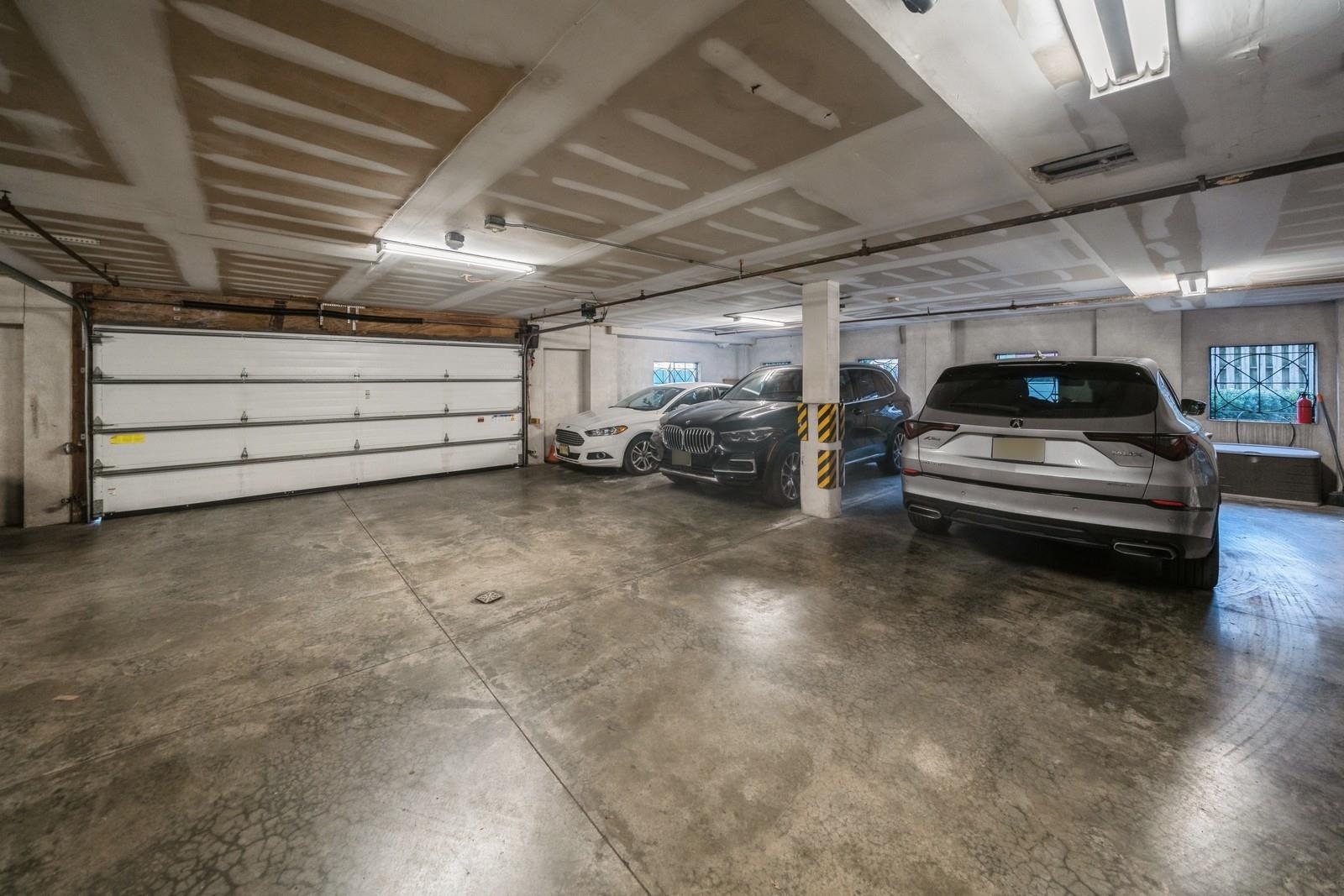 63 SUSSEX ST Unit: 8