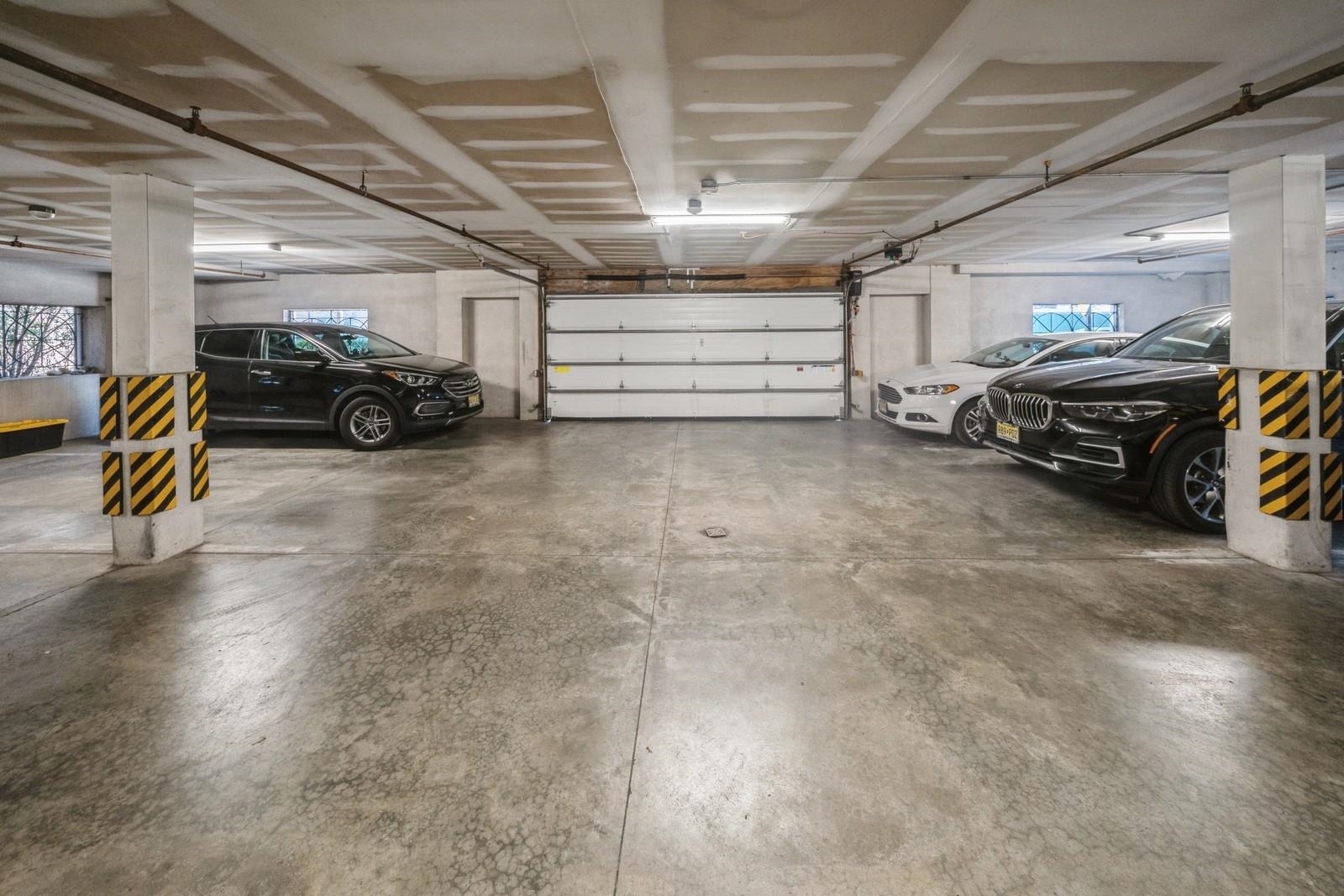 63 SUSSEX ST Unit: 8