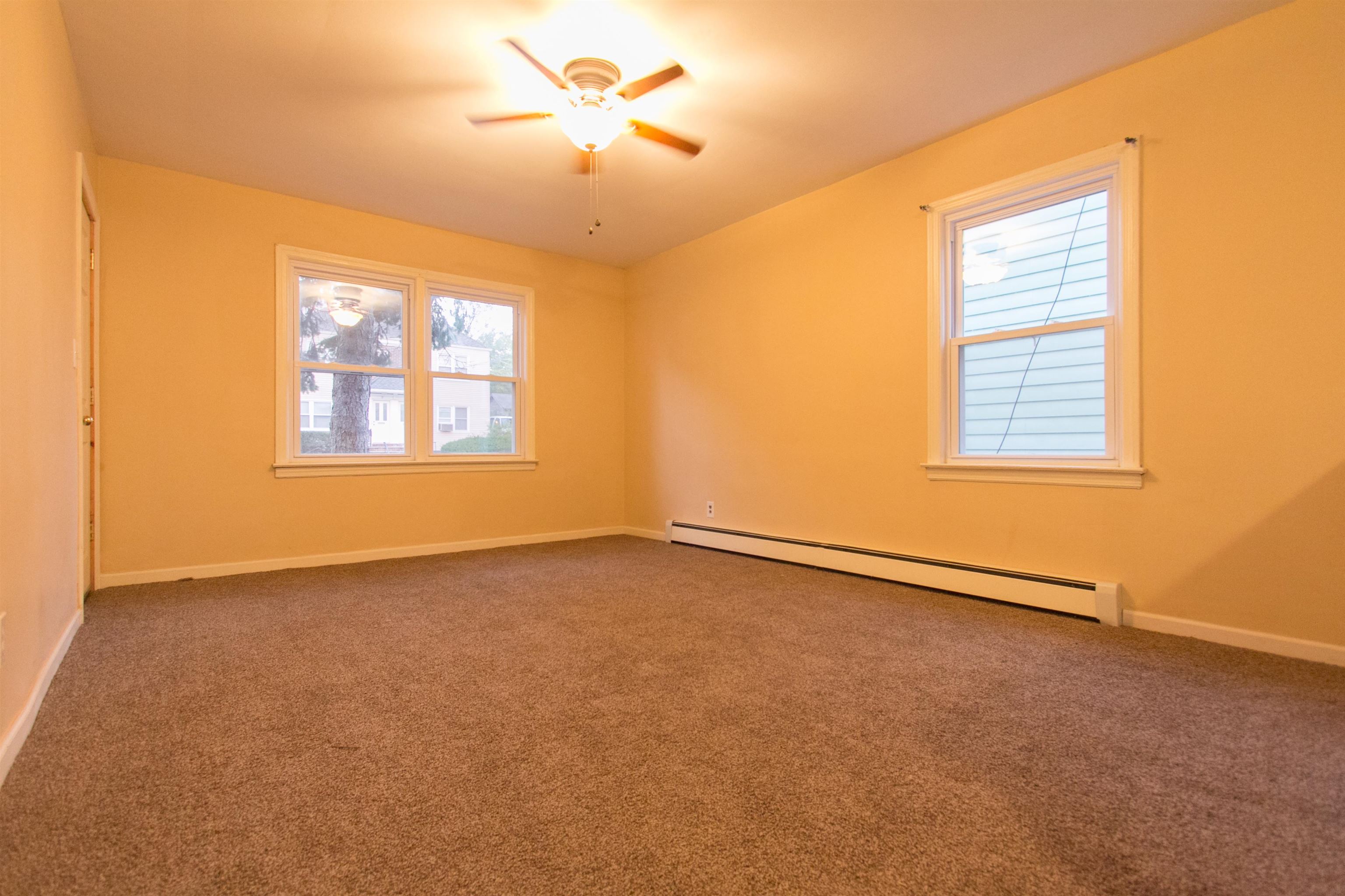 8 KELLY PARKWAY