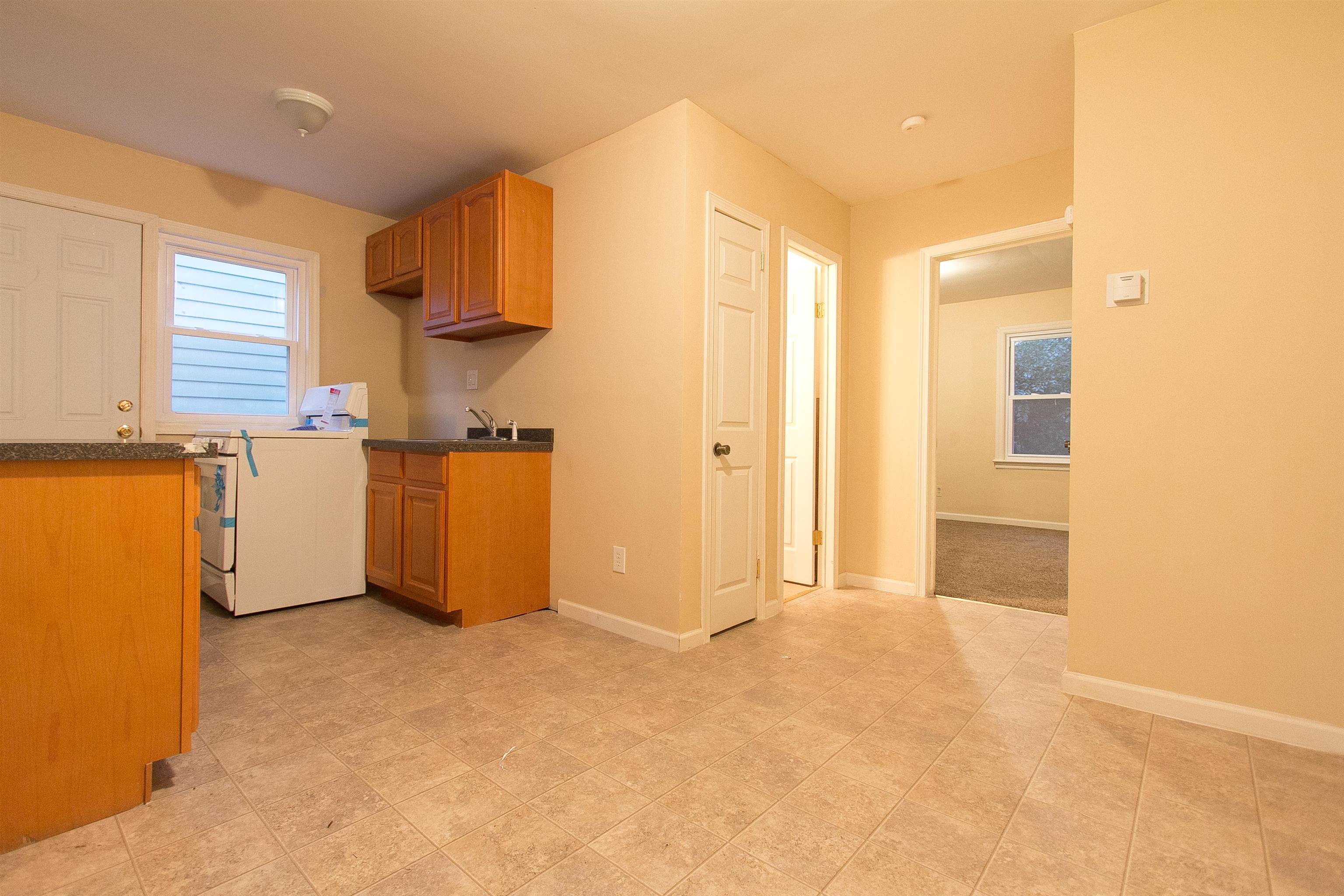 8 KELLY PARKWAY