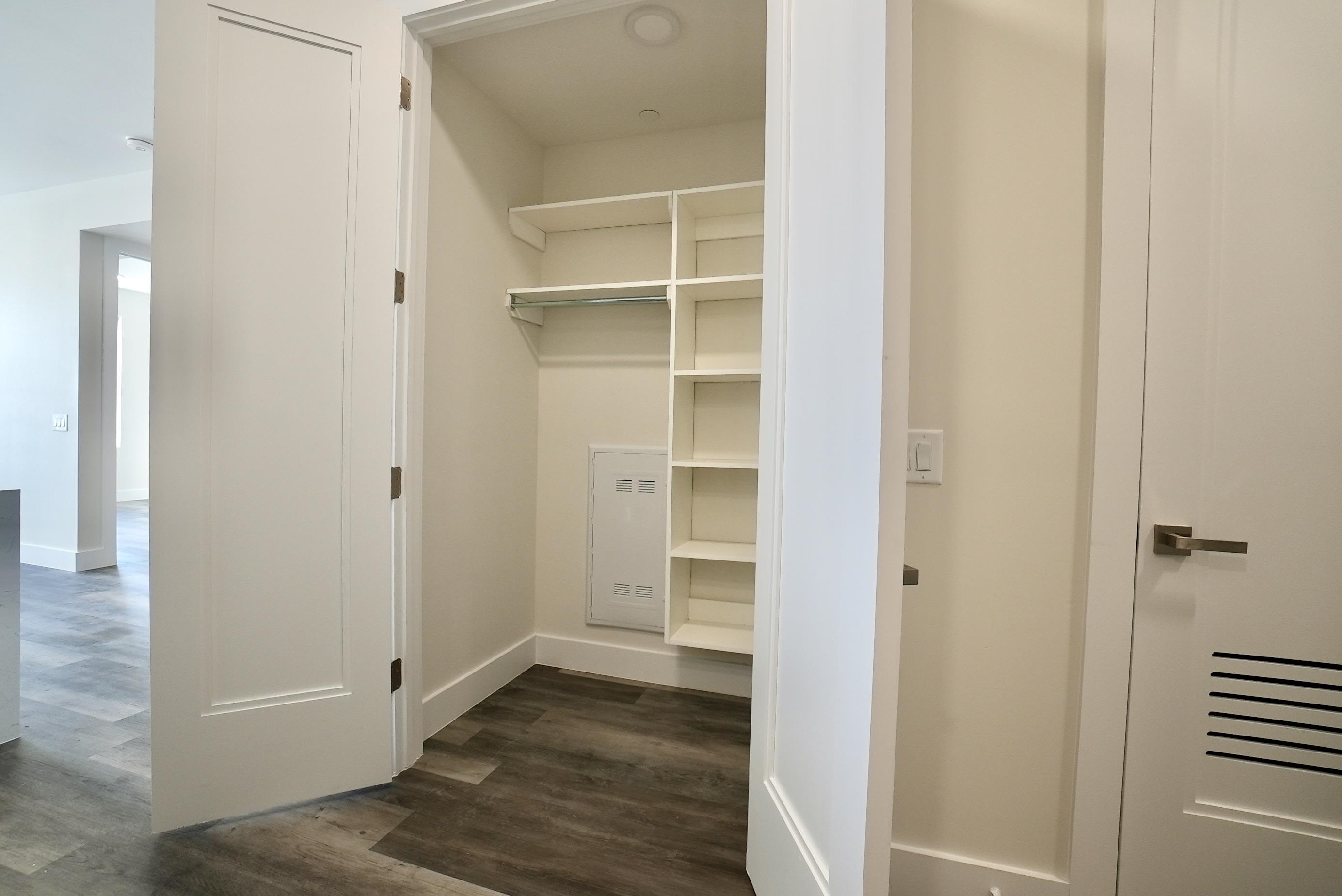 3443 JOHN F KENNEDY BLVD Unit: 504