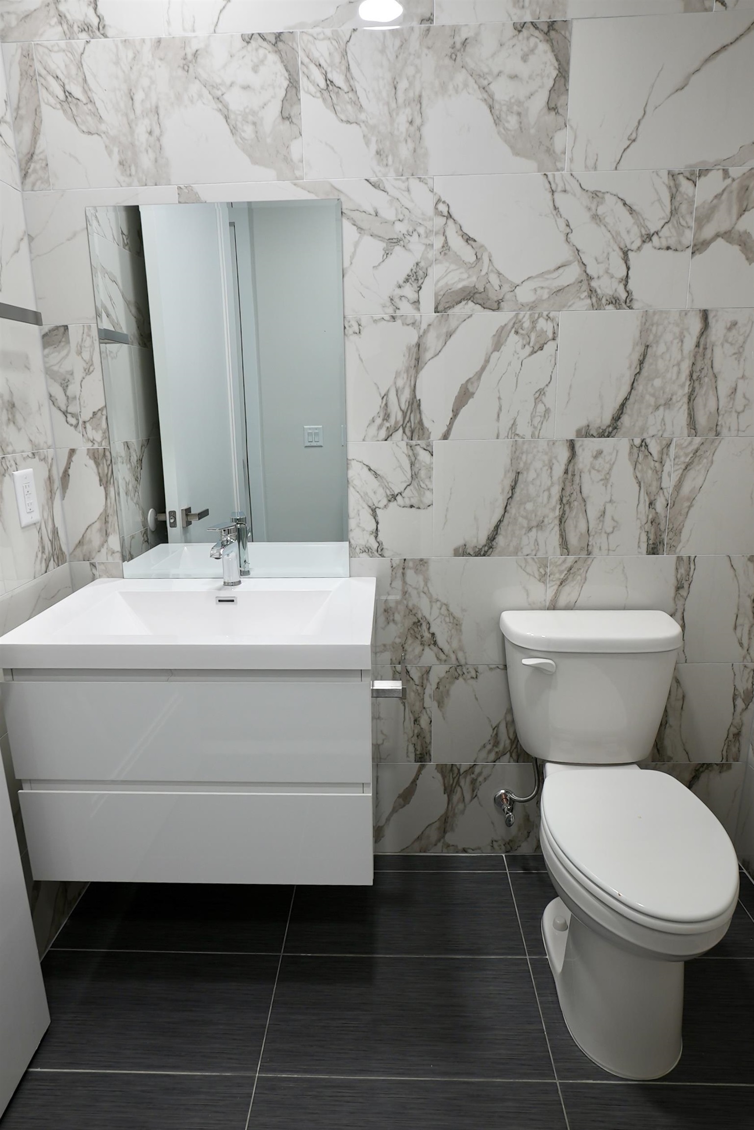 3443 JOHN F KENNEDY BLVD Unit: 504