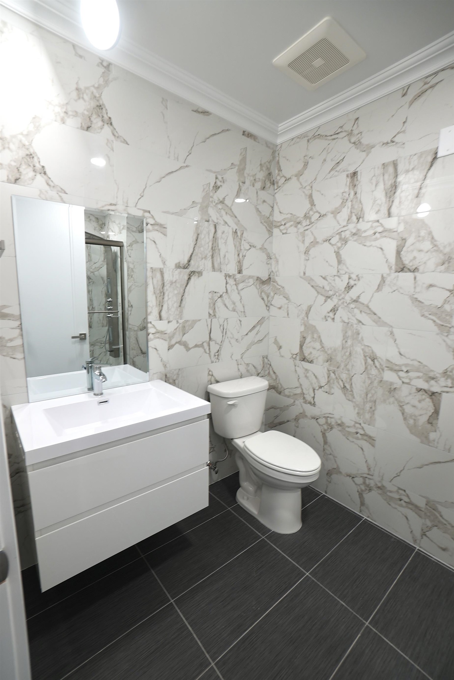 3443 JOHN F KENNEDY BLVD Unit: 504