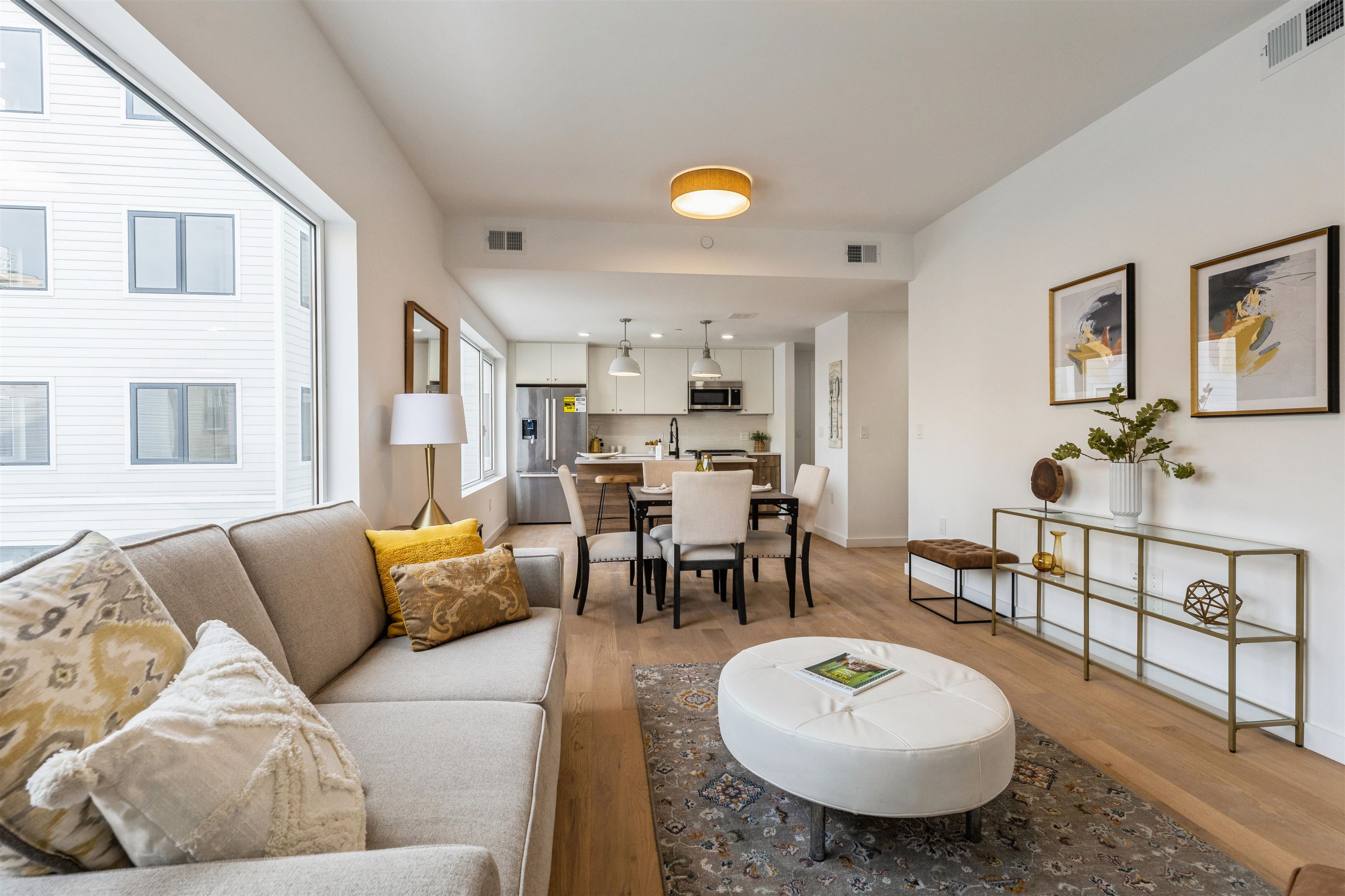 139 BRUNSWICK ST Unit: 207