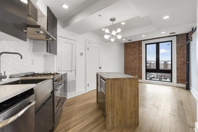 304 PATERSON PLANK RD Unit: 2B
