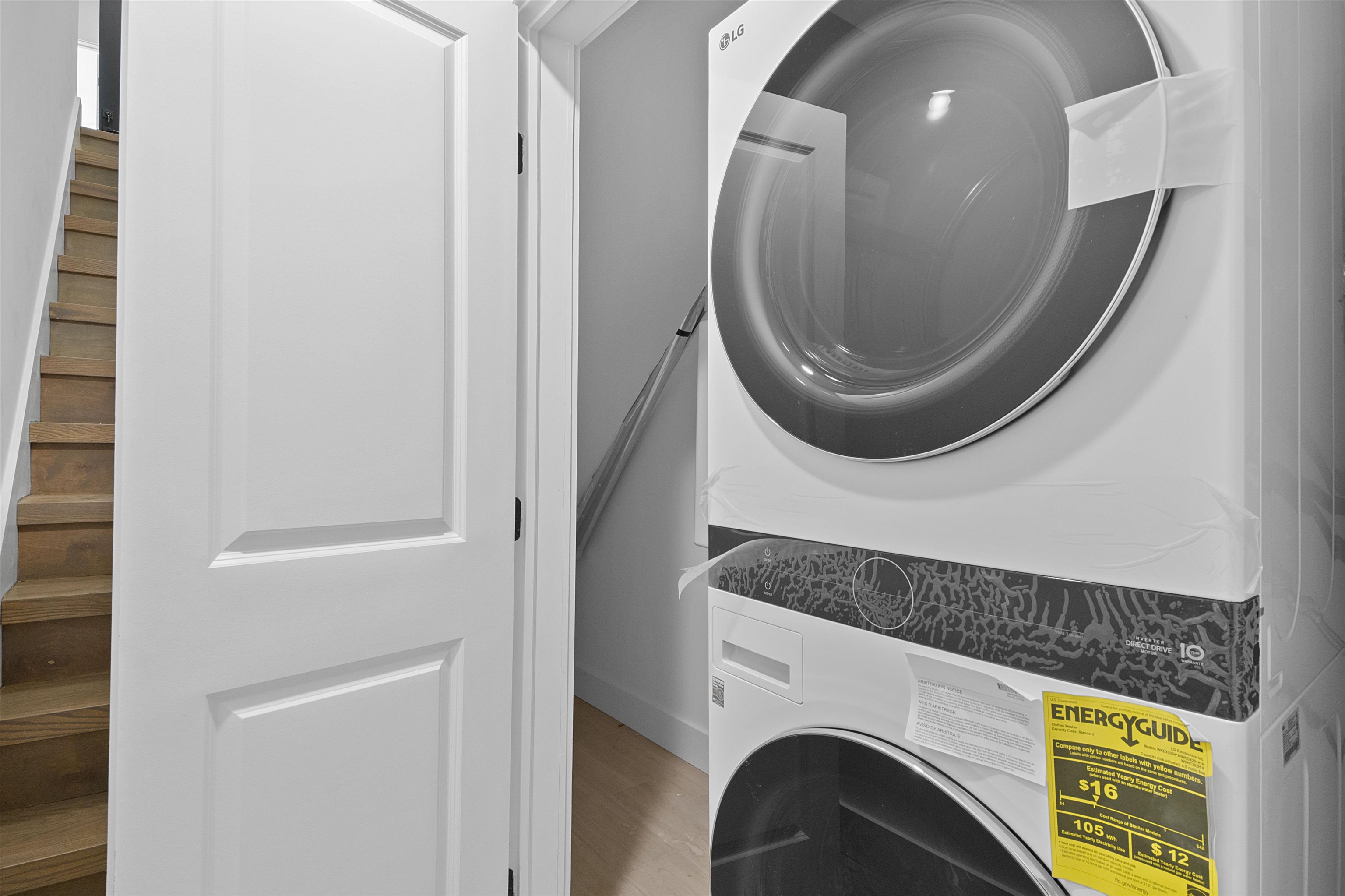 34 GRACE ST Unit: 2