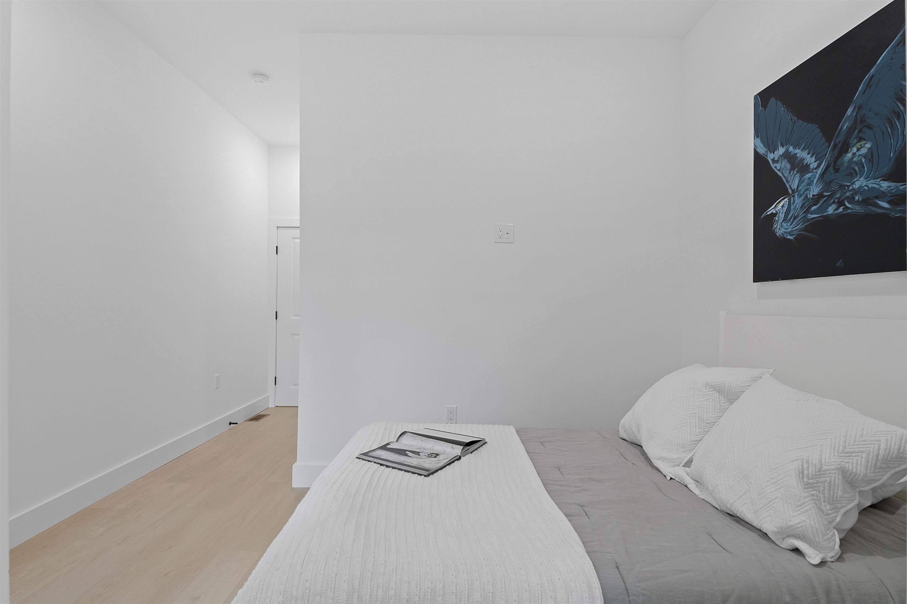 34 GRACE ST Unit: 2