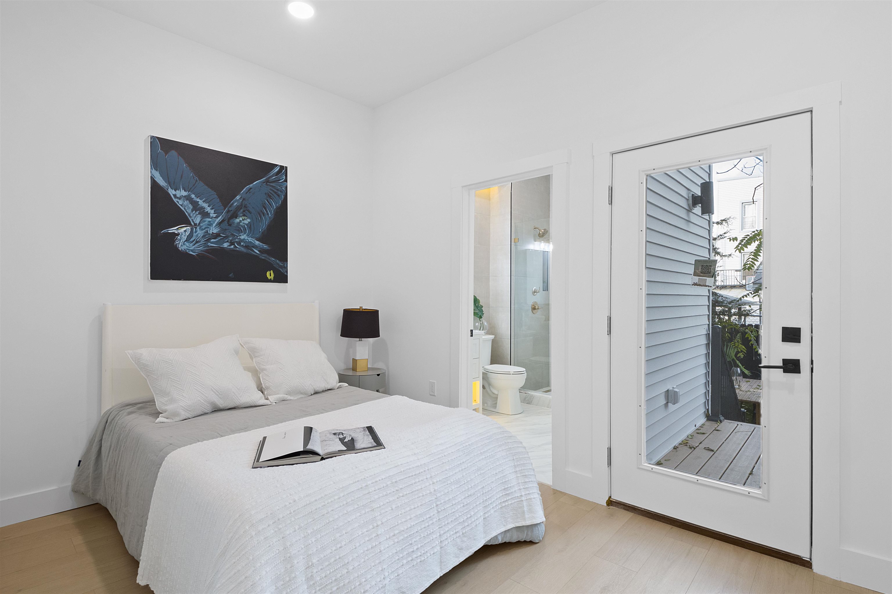 34 GRACE ST Unit: 2