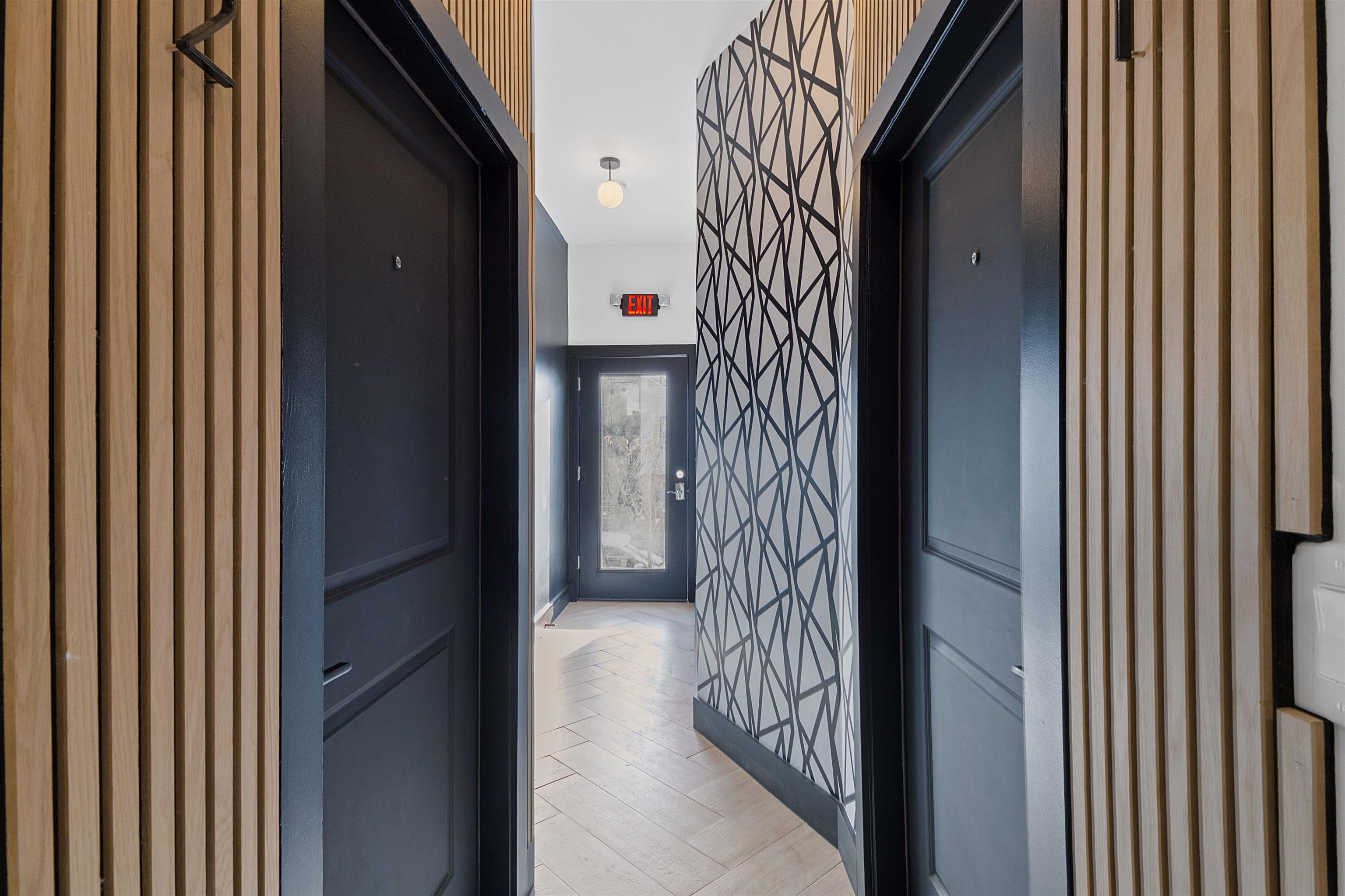 34 GRACE ST Unit: 2