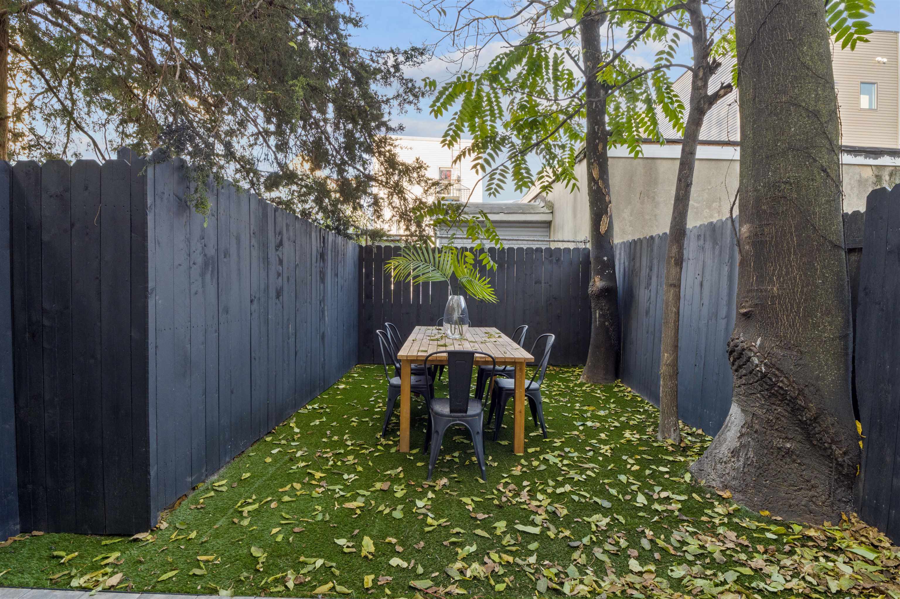 34 GRACE ST Unit: 2