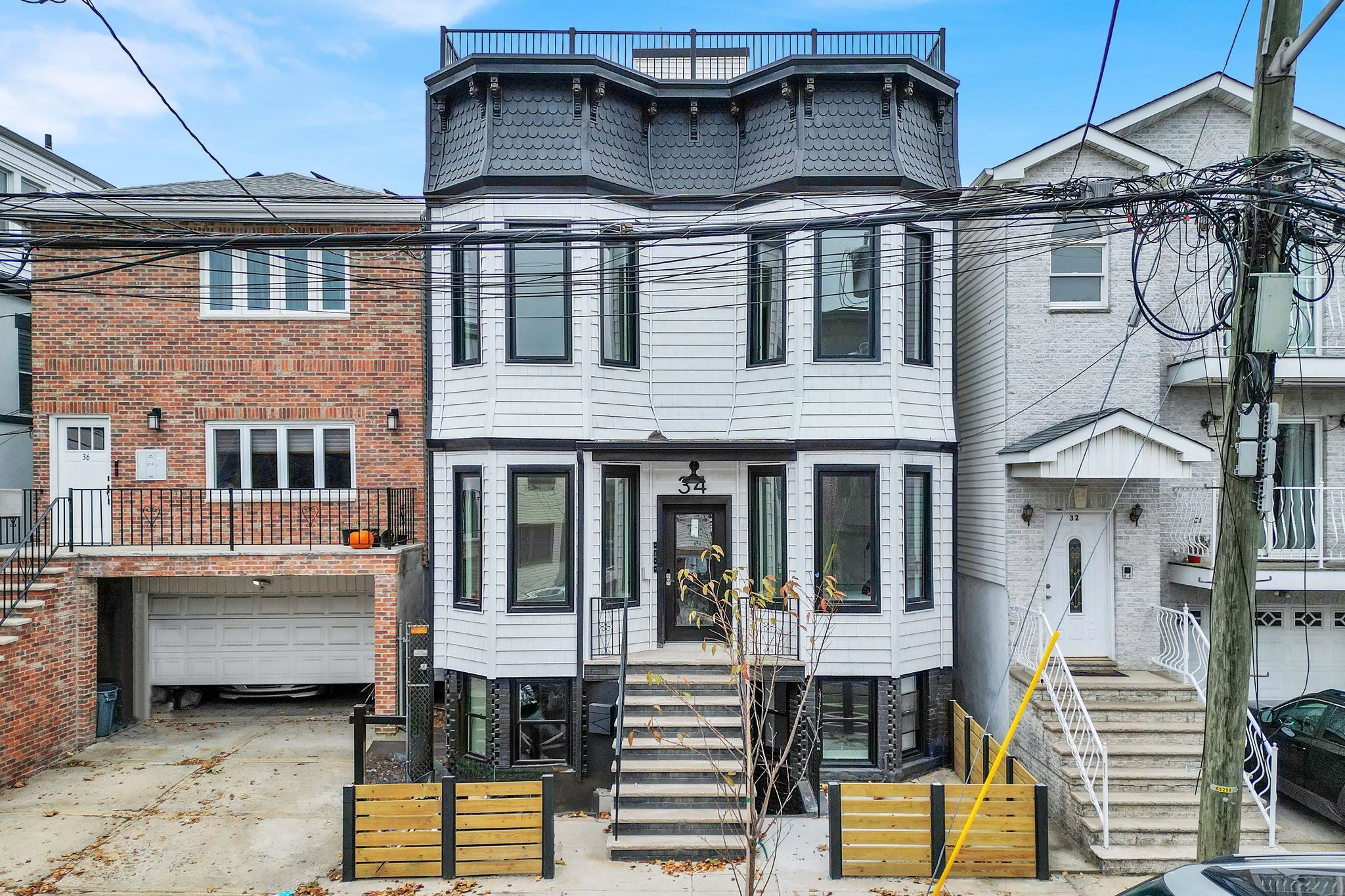 34 GRACE ST Unit: 2