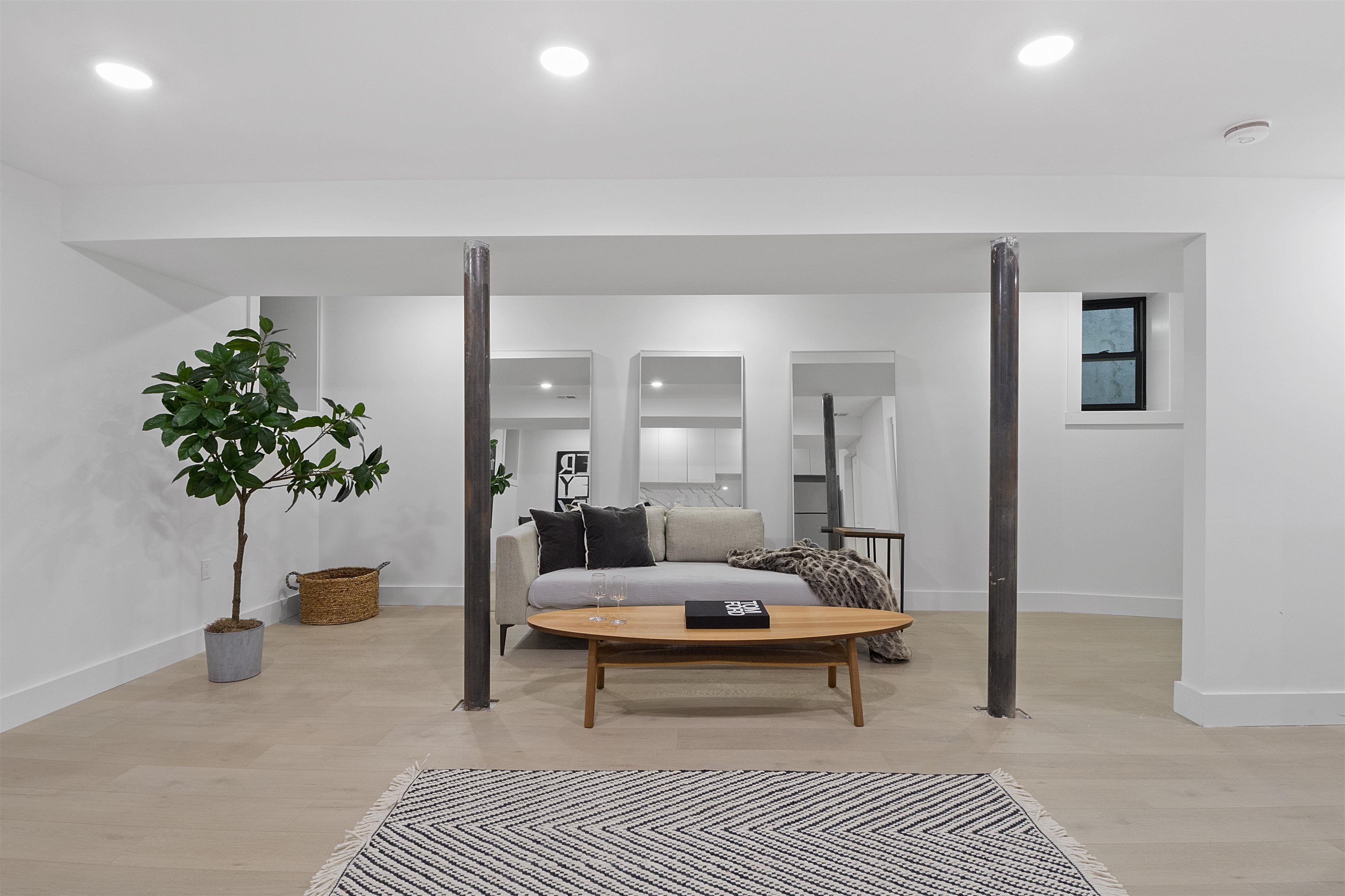 34 GRACE ST Unit: 2