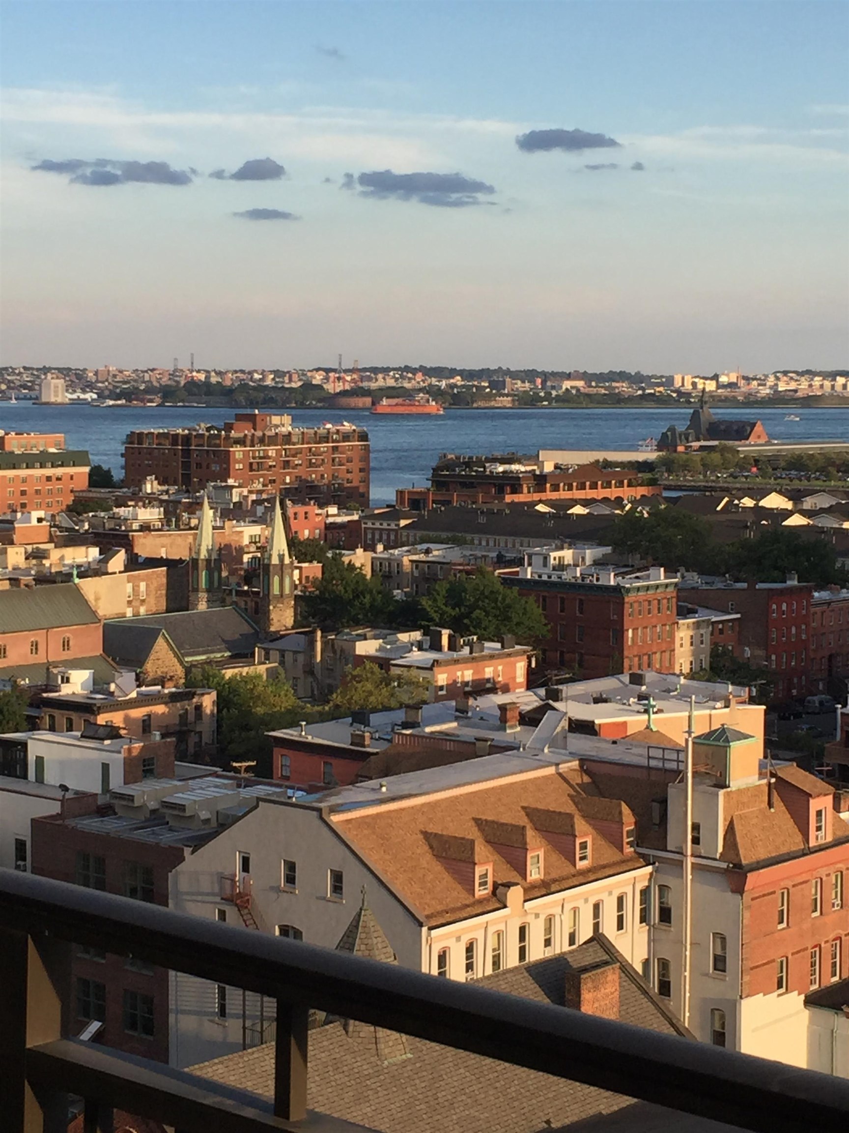 135 MONTGOMERY ST Unit: 17E