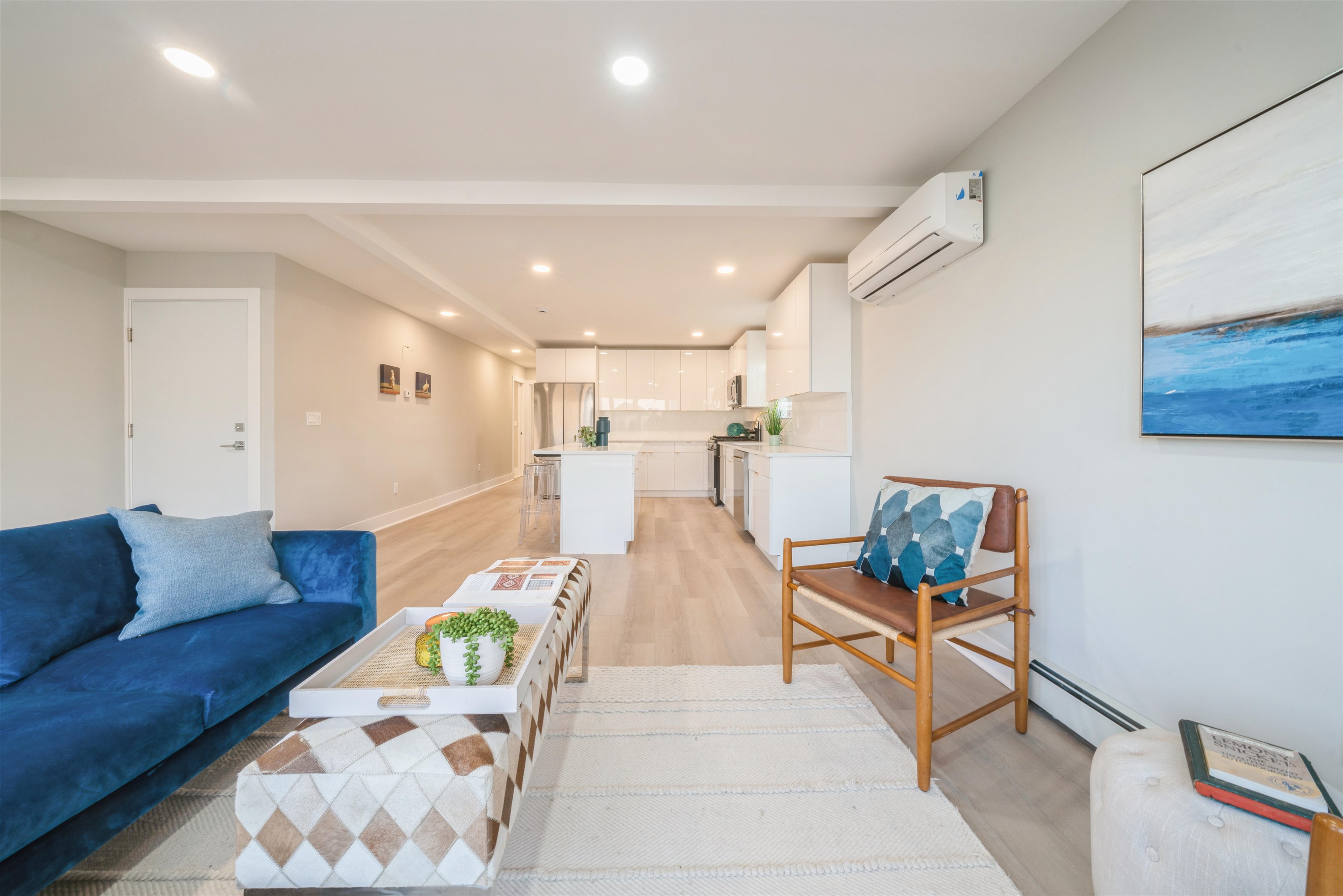 203 HOPKINS AVE Unit: 2