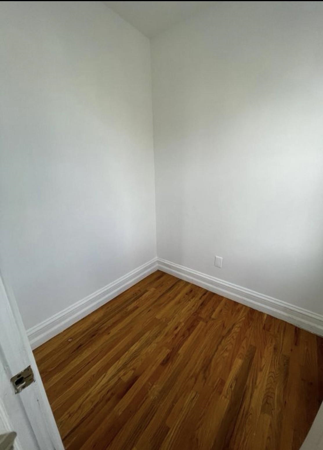 113 MYRTLE AVE