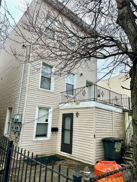 113 MYRTLE AVE