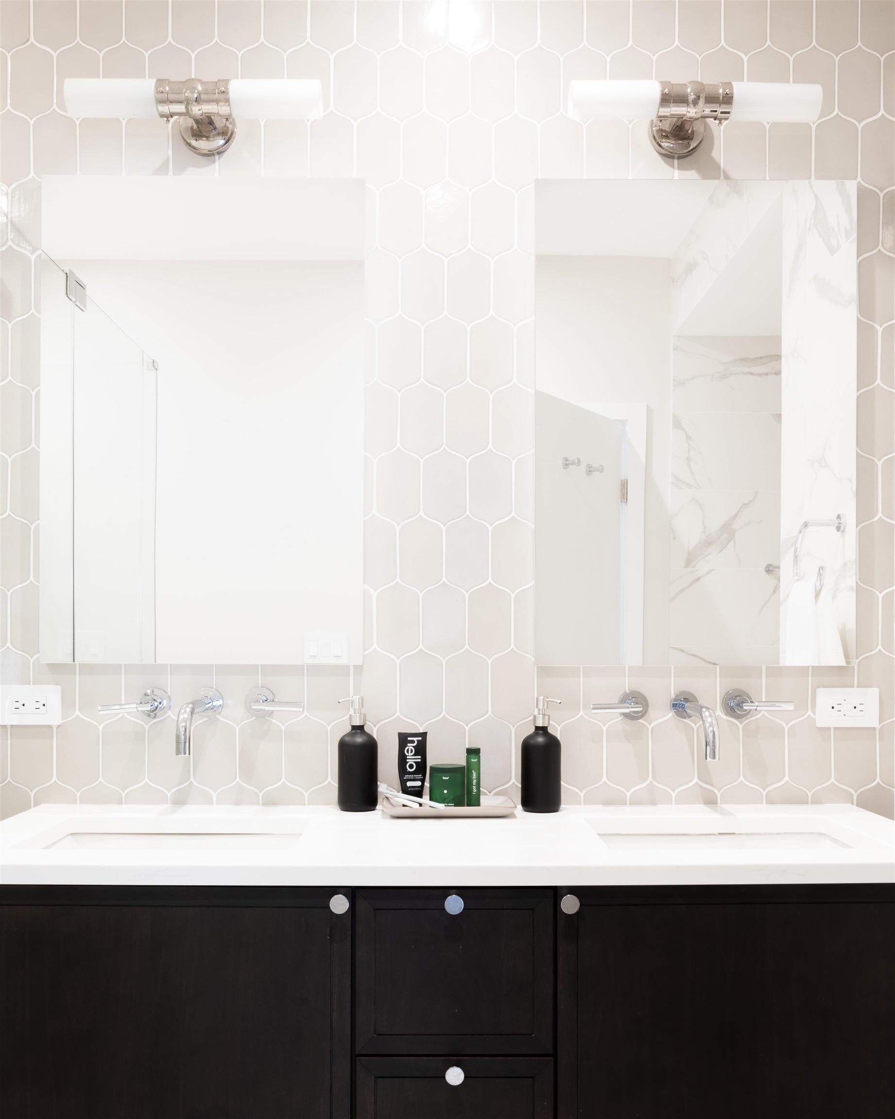334 7TH ST Unit: 1